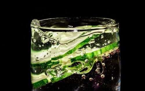 eau-aromatisée-concombre