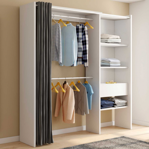 dressing ouvert avec portants