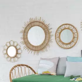 Le miroir en rotin vintage